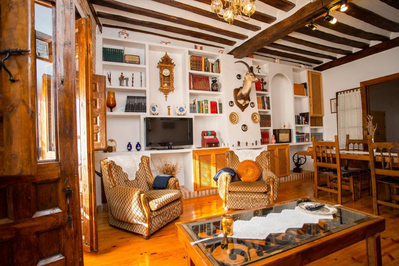 Alojaguay Rueda, Casa Museo Rustica-Moderna, Maxima Tranquilidad Con Comodidad Extérieur photo